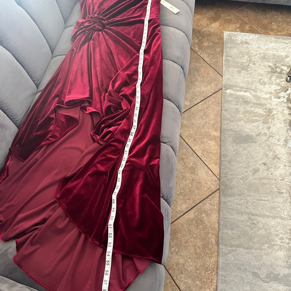 NWT Eliza J Velvet High Low Long Dress Size 14 Burgundy Cowl Neck Drape Rosette - Picture 13 of 15